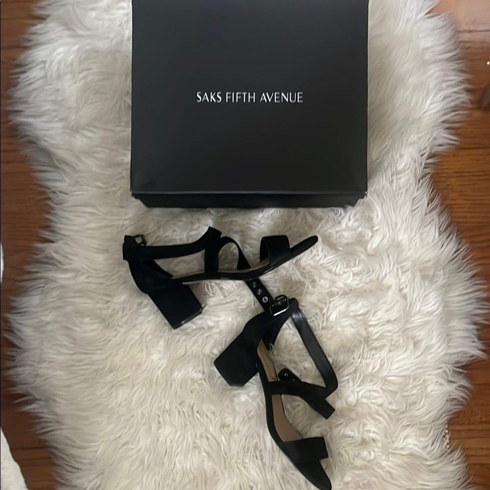 Saks Fifth Avenue Black Velvet Strappy Block Heels Size 8